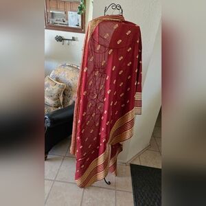 Shawl/sari 100" Long 37" Wide